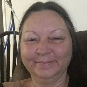 Meet your Posher, Robyn dee